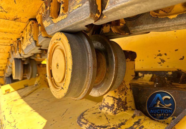 2023 Komatsu  D51EX-24 dozer