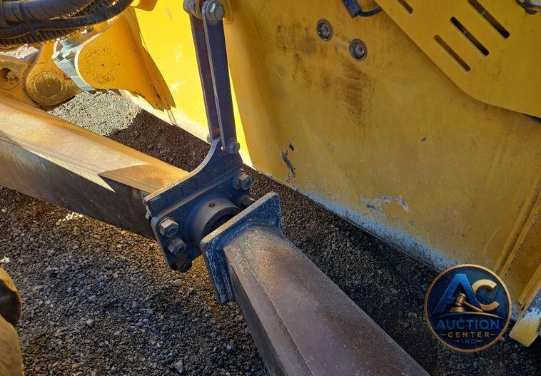 2016 John Deere 1050K dozer