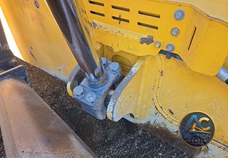 2016 John Deere 1050K dozer