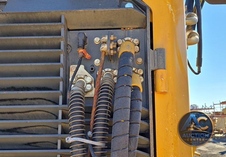 2016 John Deere 1050K dozer