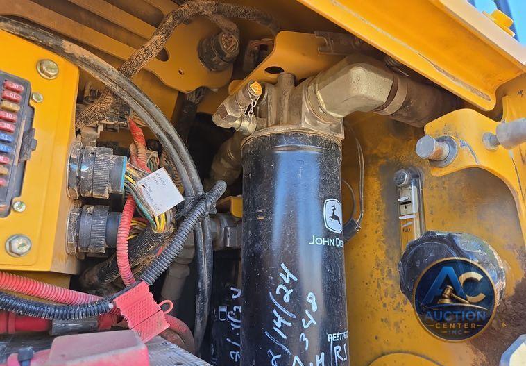 2016 John Deere 1050K dozer