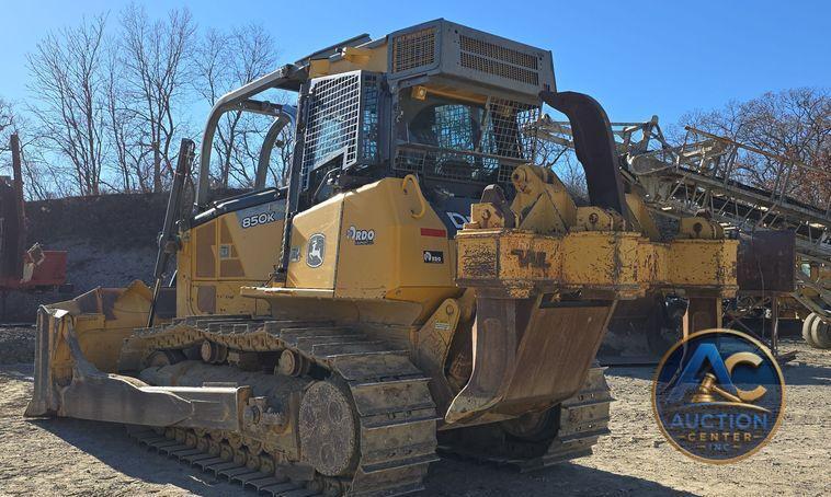 2013 John Deere 850K dozer