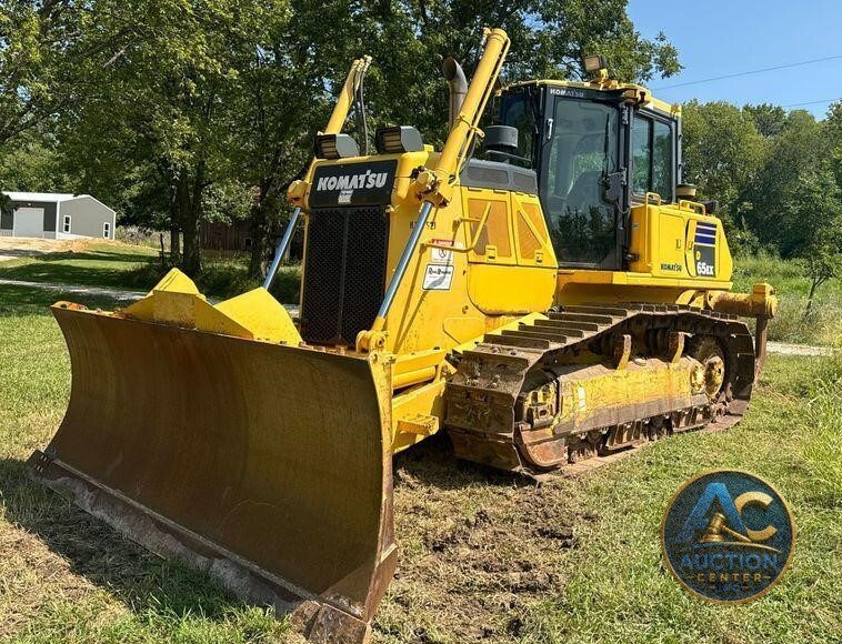 2017 Komatsu D65EX-18 dozer