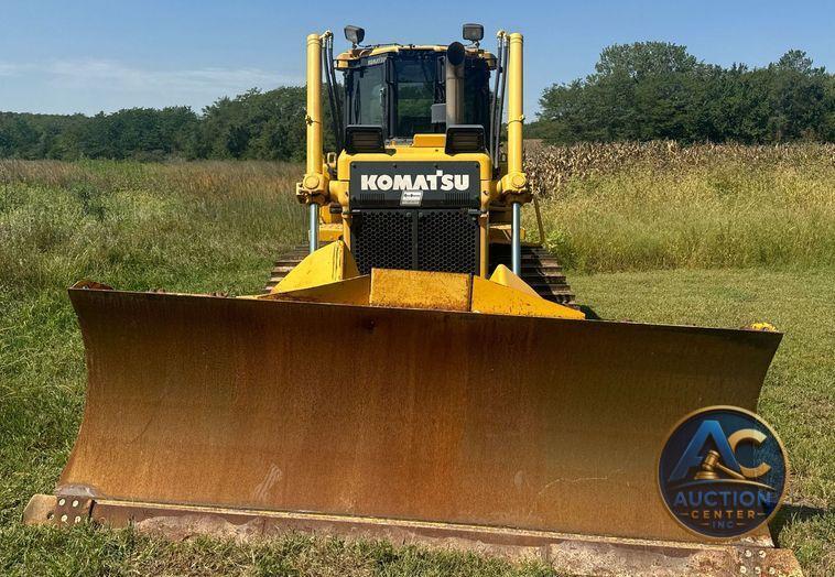 2017 Komatsu D65EX-18 dozer