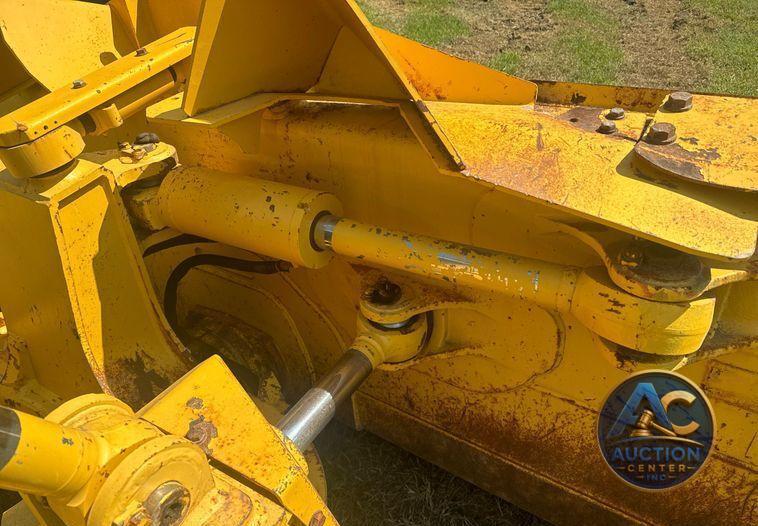 2017 Komatsu D65EX-18 dozer