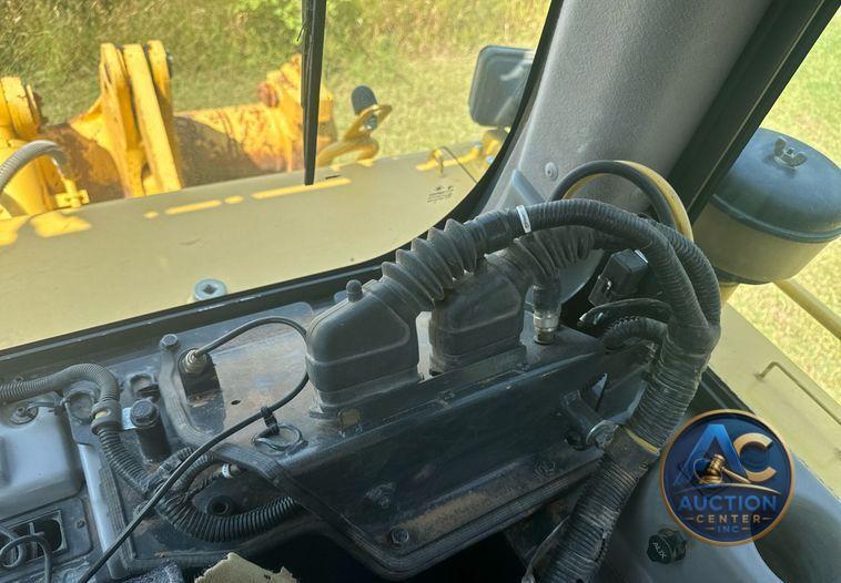 2017 Komatsu D65EX-18 dozer