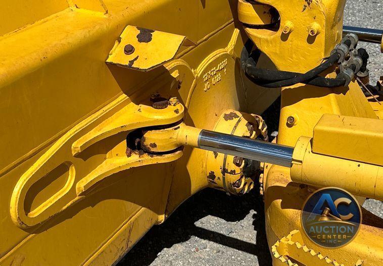 2022 Komatsu  D51EX-24 dozer