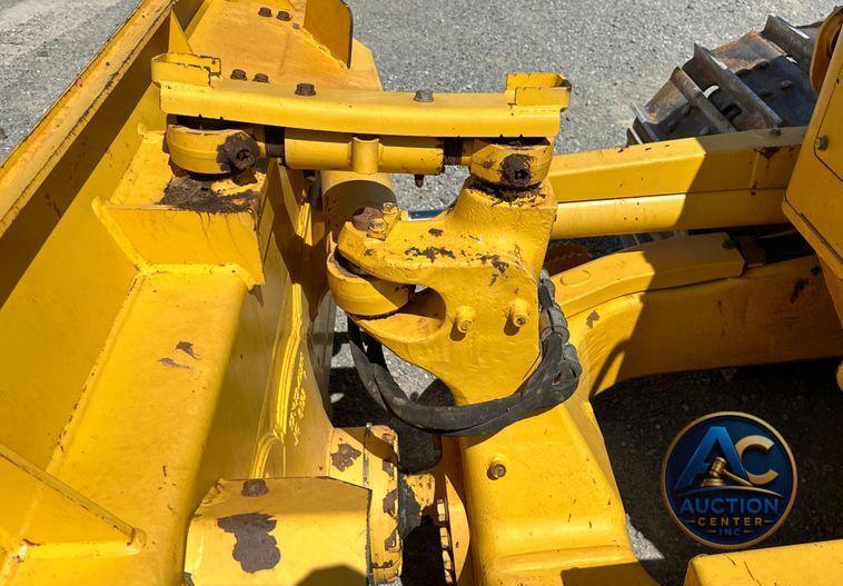 2022 Komatsu  D51EX-24 dozer