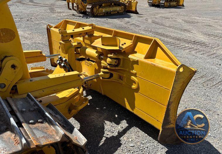 2022 Komatsu  D51EX-24 dozer