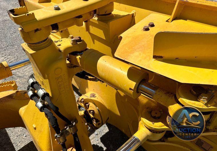 2022 Komatsu  D51EX-24 dozer