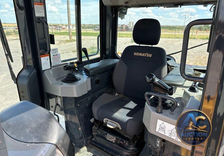 2022 Komatsu  D51EX-24 dozer