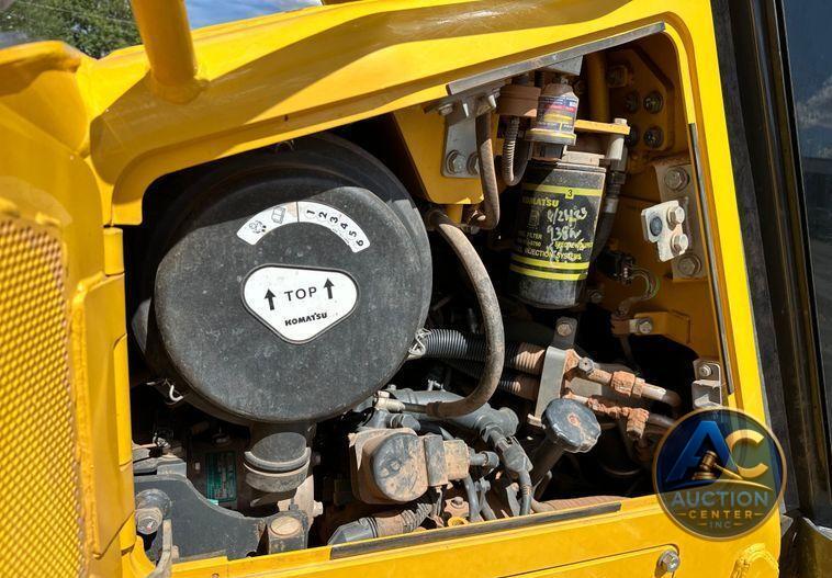 2022 Komatsu  D51EX-24 dozer