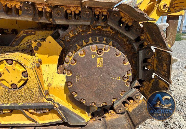 2022 Komatsu  D51EX-24 dozer