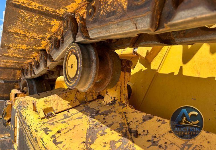 2022 Komatsu  D51EX-24 dozer