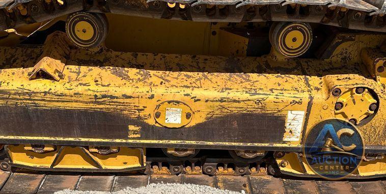 2022 Komatsu  D51EX-24 dozer