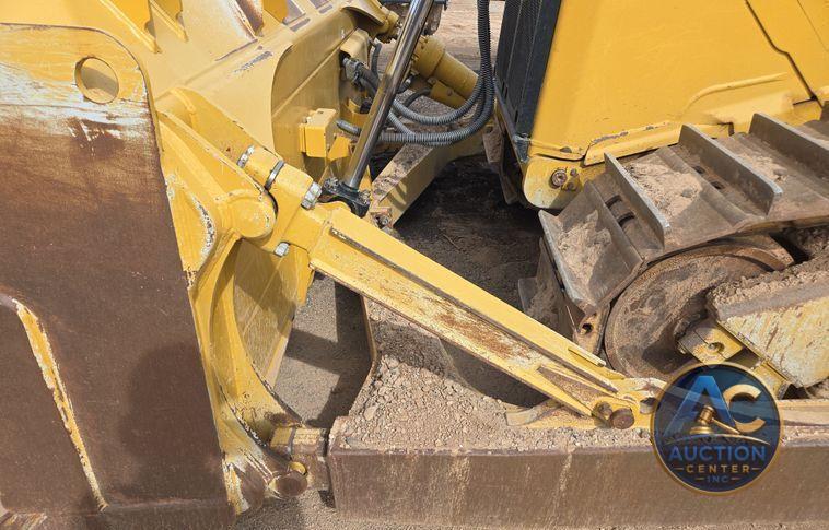 2020 Caterpillar D6 dozer