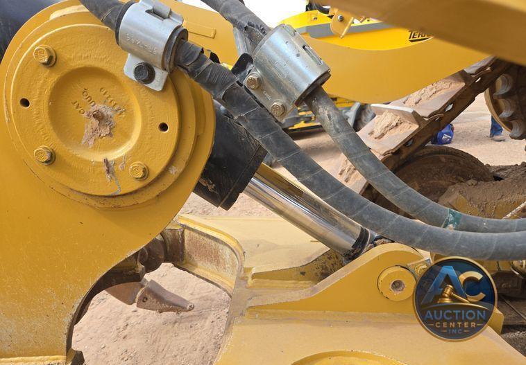 2020 Caterpillar D6 dozer