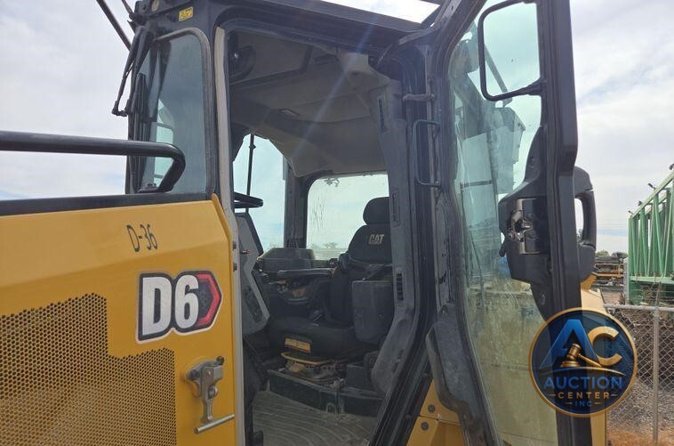 2020 Caterpillar D6 dozer