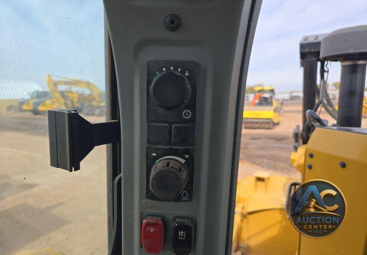 2020 Caterpillar D6 dozer
