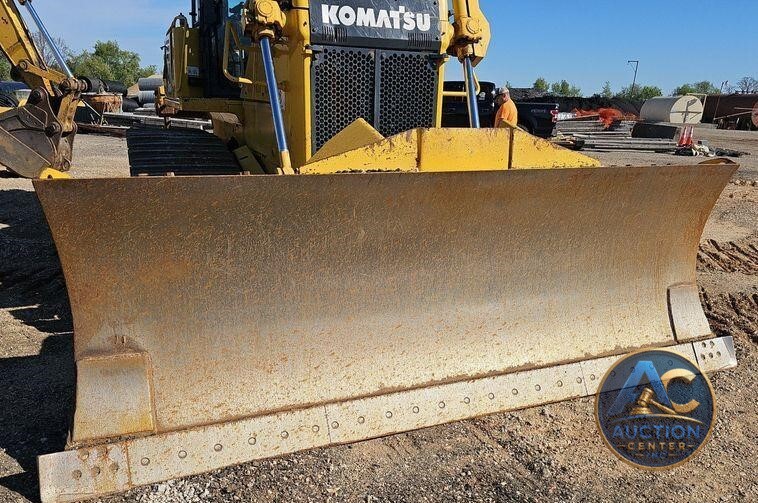 2018 Komatsu  D65PXI-18 dozer
