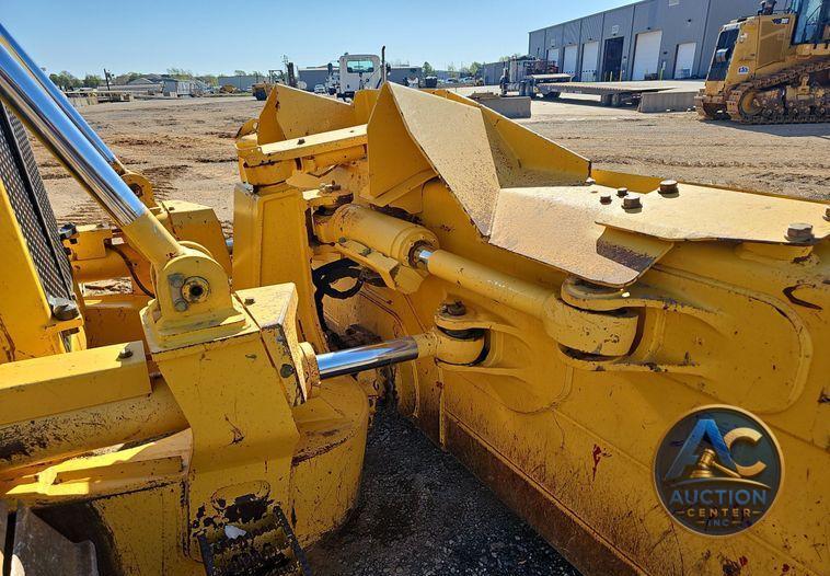 2018 Komatsu  D65PXI-18 dozer