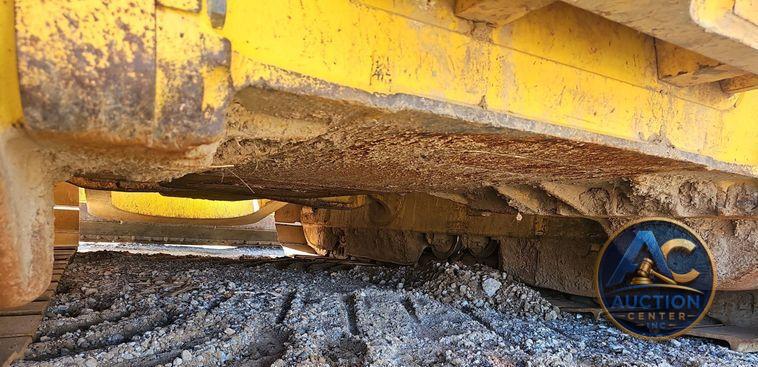 2018 Komatsu  D65PXI-18 dozer
