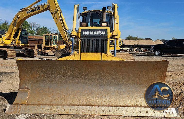 2018 Komatsu  D65PXI-18 dozer