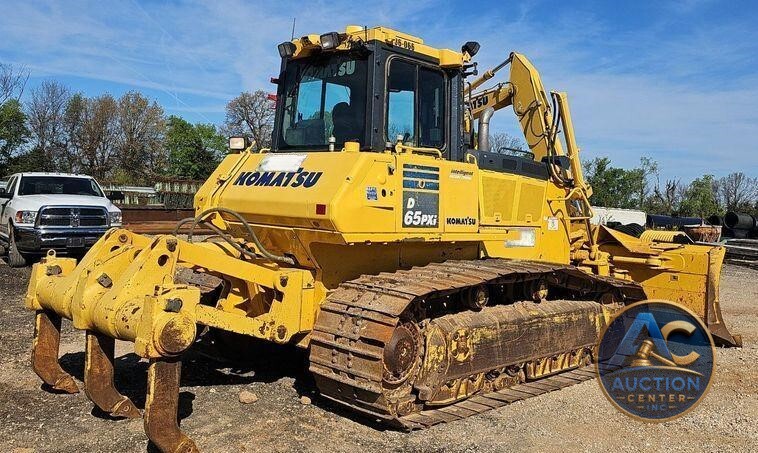 2018 Komatsu  D65PXI-18 dozer