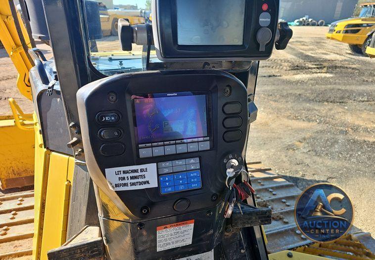 2018 Komatsu  D65PXI-18 dozer