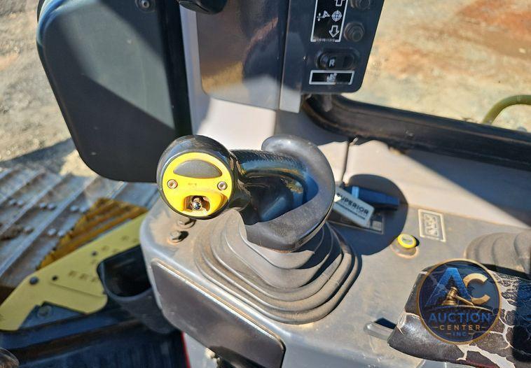2018 Komatsu  D65PXI-18 dozer