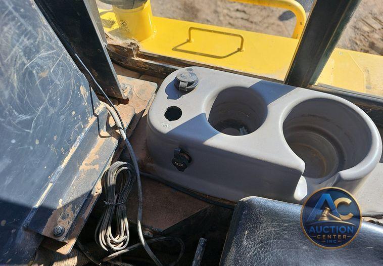 2018 Komatsu  D65PXI-18 dozer