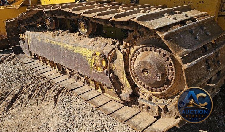 2018 Komatsu  D65PXI-18 dozer