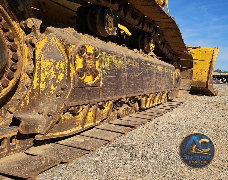 2018 Komatsu  D65PXI-18 dozer