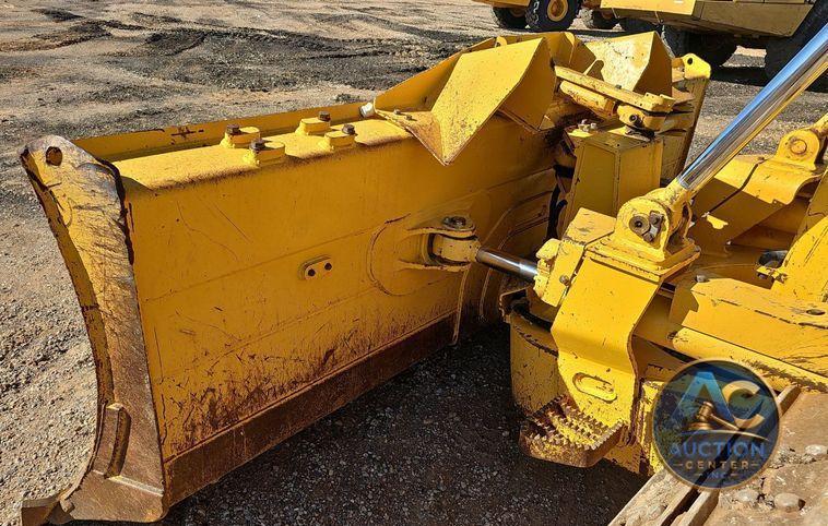 2018 Komatsu  D65PXI-18 dozer