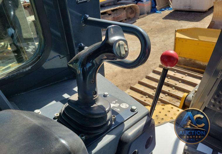 2018 John Deere 700K LGP dozer