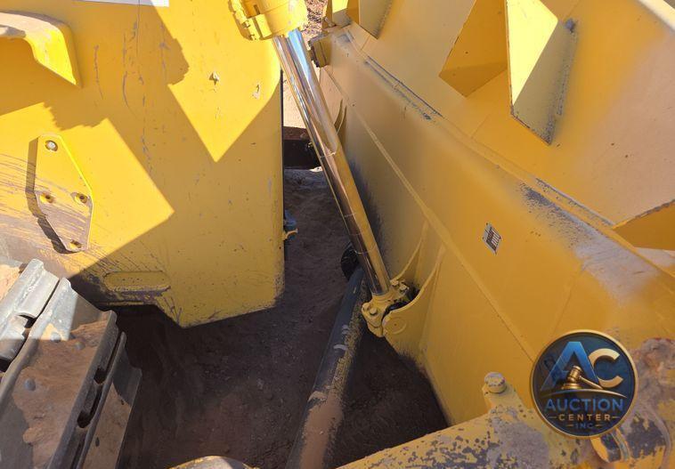 2020 Komatsu D155AXI-8 dozer