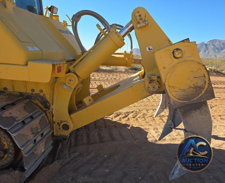 2020 Komatsu D155AXI-8 dozer