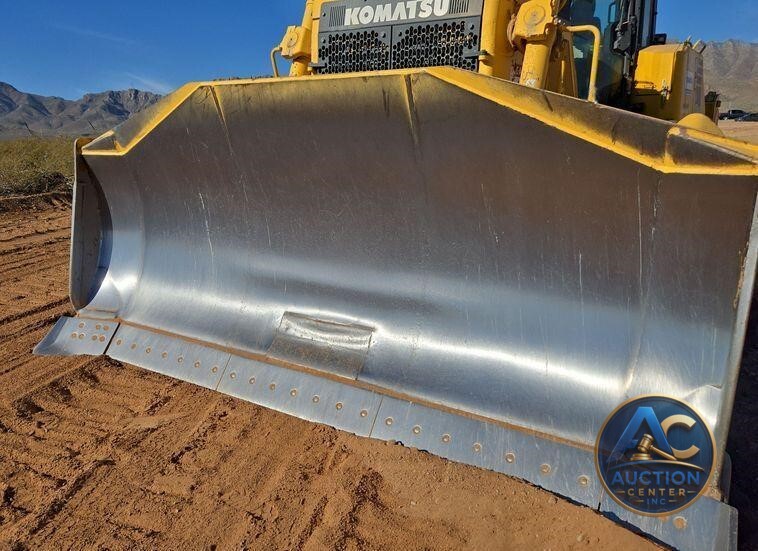 2020 Komatsu D155AXI-8 dozer