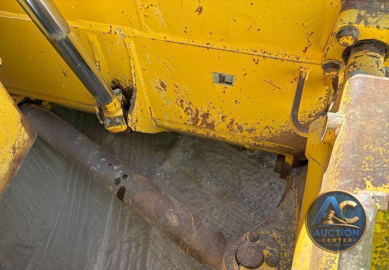 2015 Komatsu D155AX-8 dozer