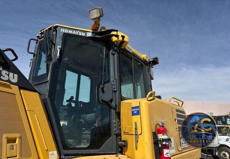 2015 Komatsu D155AX-8 dozer