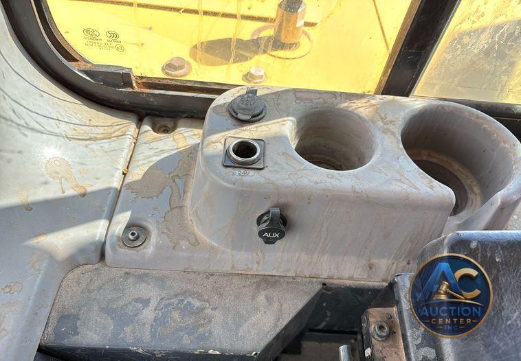 2015 Komatsu D155AX-8 dozer