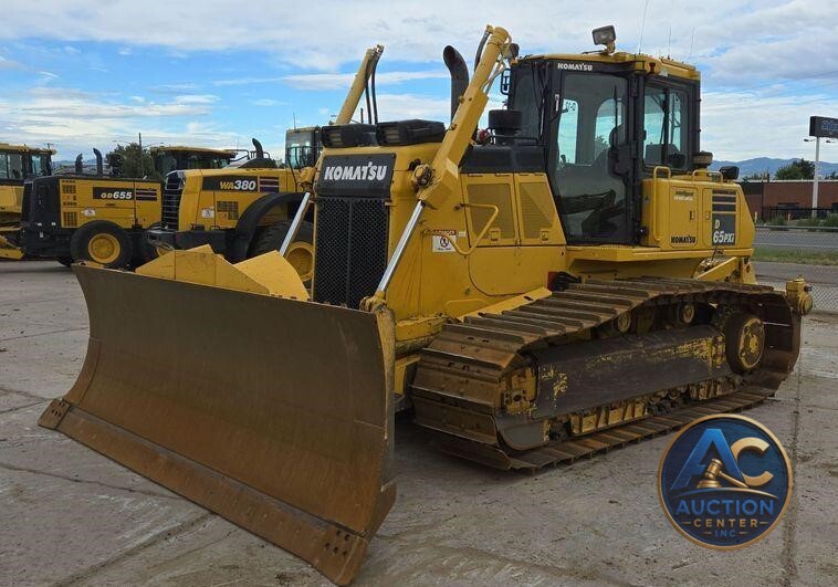 2019 Komatsu D65PXI-18 dozer
