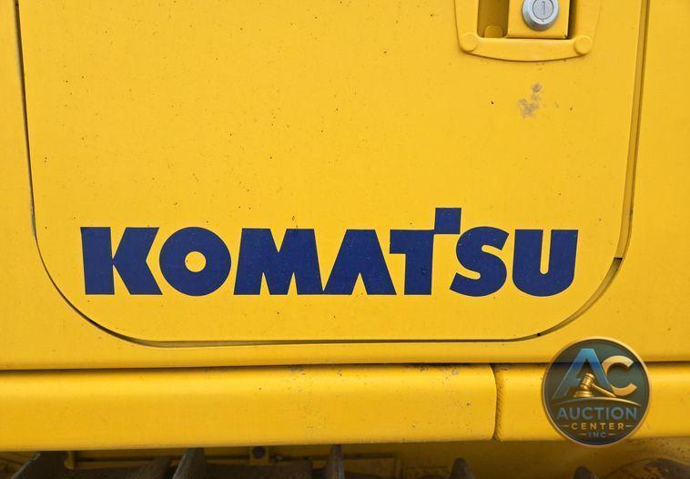 2019 Komatsu D65PXI-18 dozer