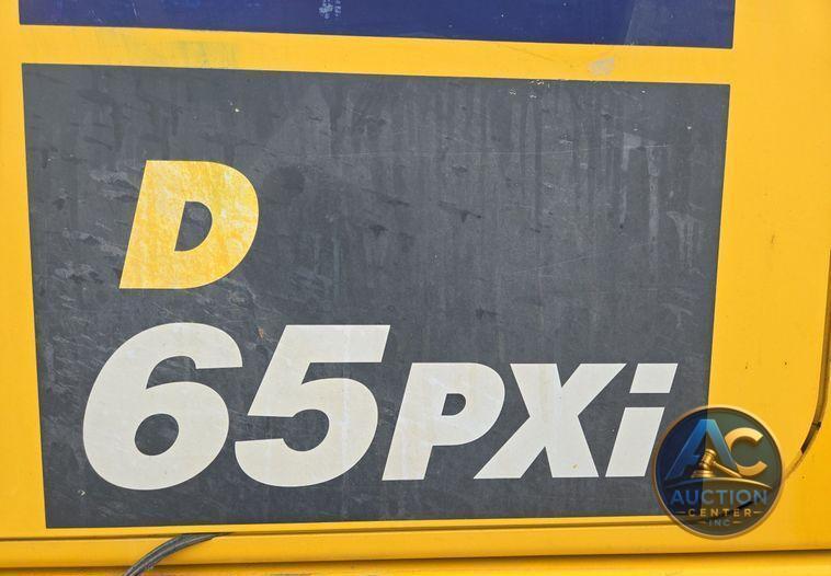 2019 Komatsu D65PXI-18 dozer