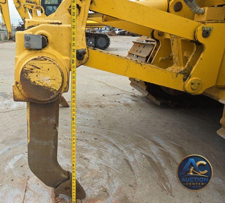 2019 Komatsu D65PXI-18 dozer