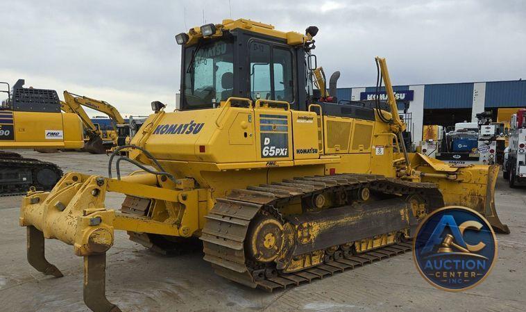 2019 Komatsu D65PXI-18 dozer