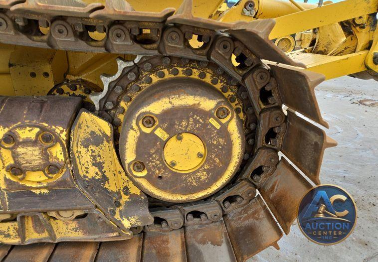 2019 Komatsu D65PXI-18 dozer