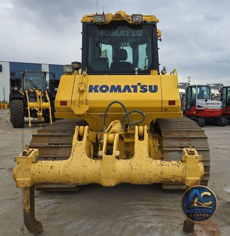 2019 Komatsu D65PXI-18 dozer