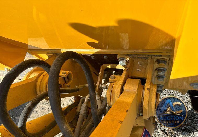 2018 John Deere 650K LGP dozer