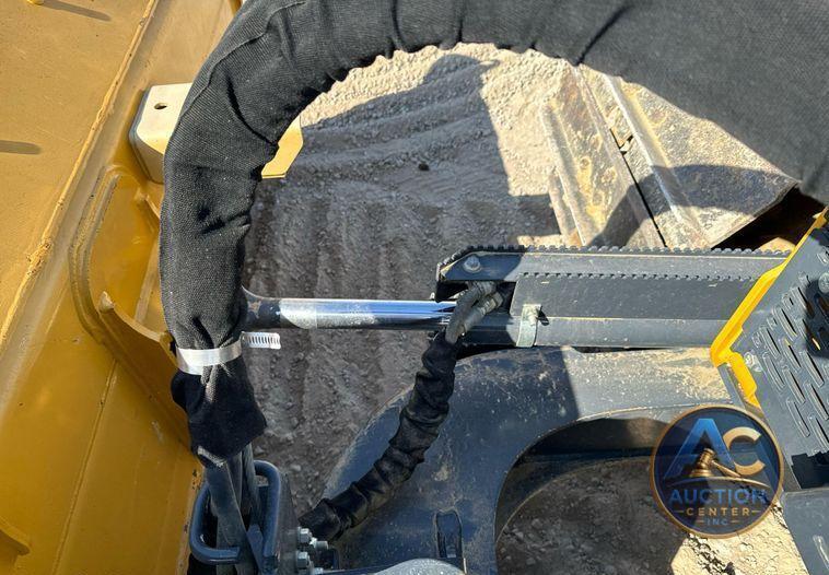 2018 John Deere 650K LGP dozer